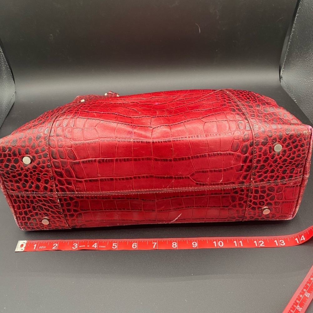Ann Taylor Red Crocodile-Pattern Shoulder Bag- leather - Picture 5 of 11
